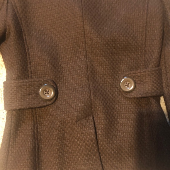 Coat - Picture 5 of 7